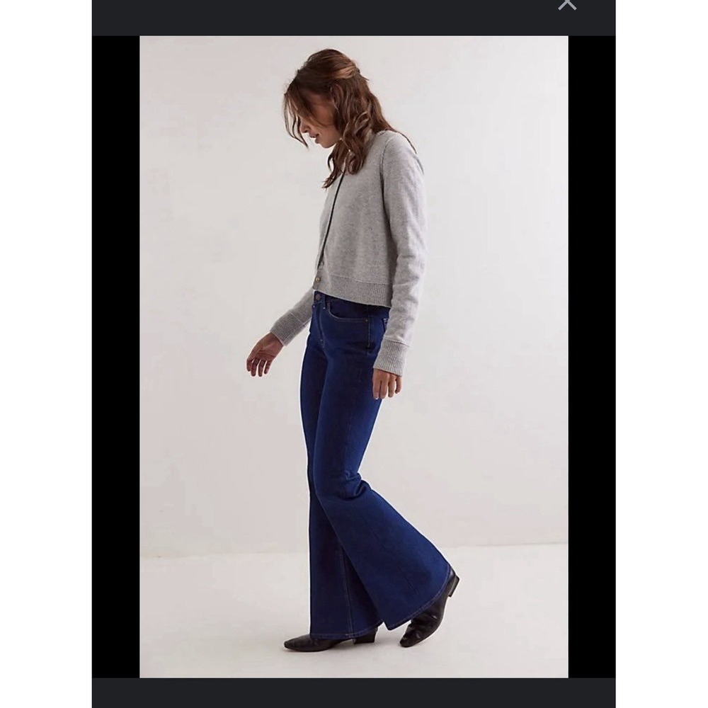 Free People We The Free CRVY Vintage High Rise Flare Jeans Inkwell 27 Short NWT